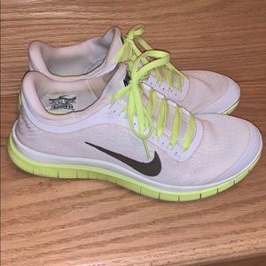 Nike Free 3.0 Sneakers